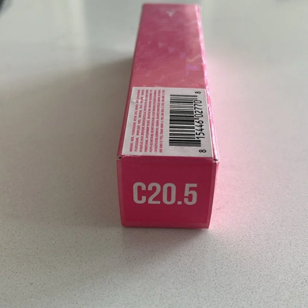 Jeffrey Star Magic Star Concealer C20.5